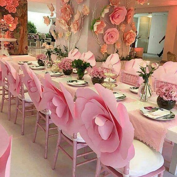 110363865 101753648273510 5095084957444508346 n - Friday just called. She will be here tomorrow and bringing the wine. 

This beautiful decor setup ca...