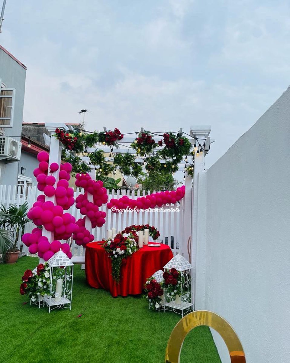 156401035 2789686528012484 8407513602450408888 n - What intimate outdoor setups are made up of

It's the balloon  arrangements for us.

Event decoratio...