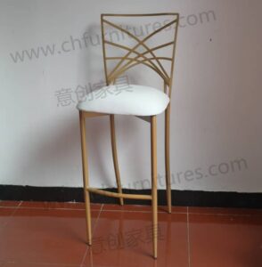 gold coctail chamelon chair 2 294x300 - Chameleon Cocktail Chair
