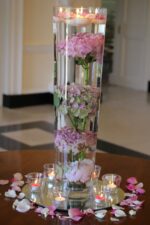 3fc82b6797dbf98c0e7cdbc25eb44637 floating candles wedding centerpieces